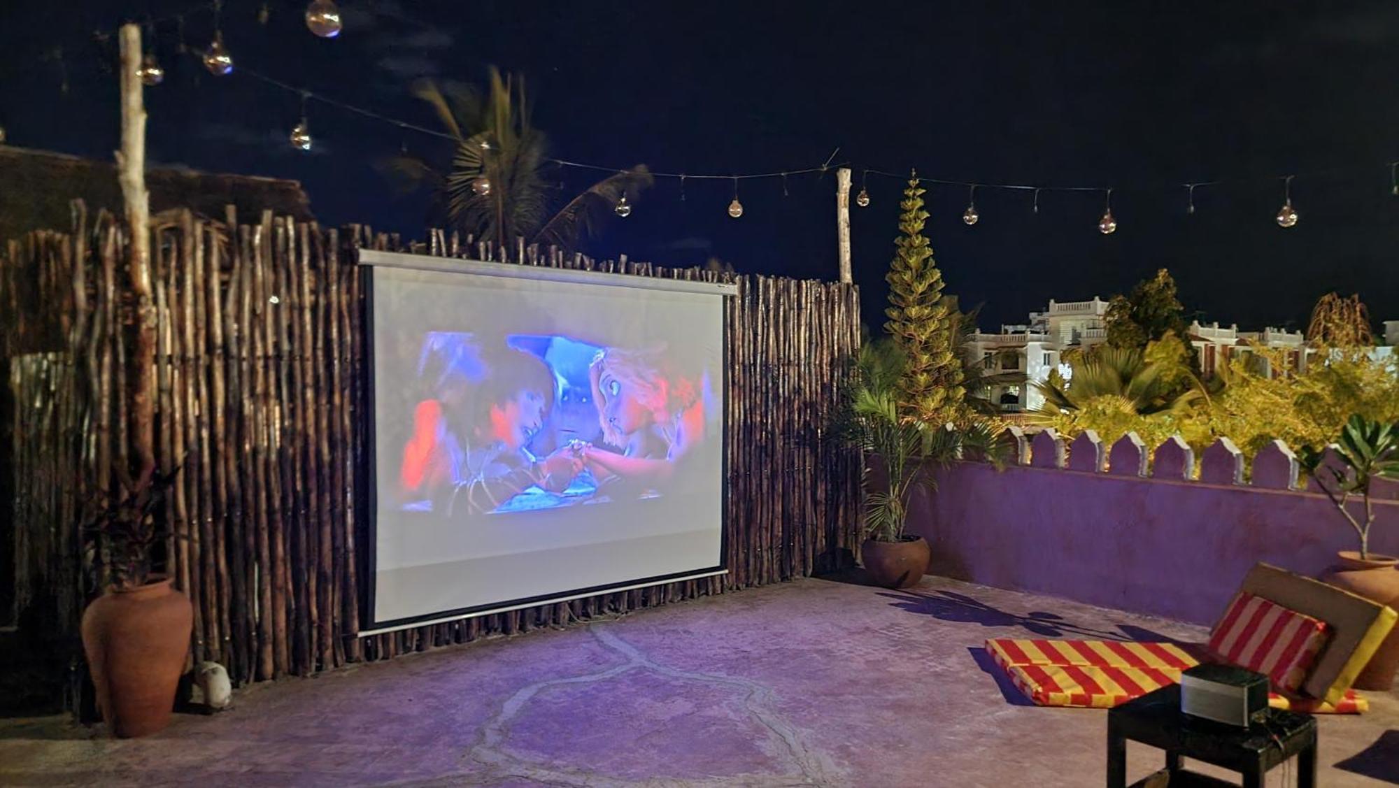 Tulia House Backpackers Hostel Mombasa Ngoại thất bức ảnh
